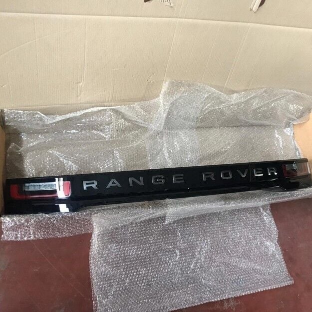 LR181903 - ARKA BAGAJ LAMBASI/ATLAS (VELAR) - Land Rover