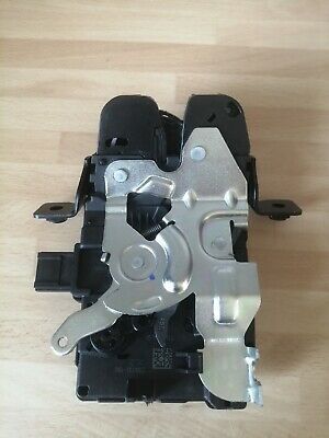 LR088571 - BAGAJ KİLİDİ ÜST (DİSCOVERY SPORT) - Land Rover