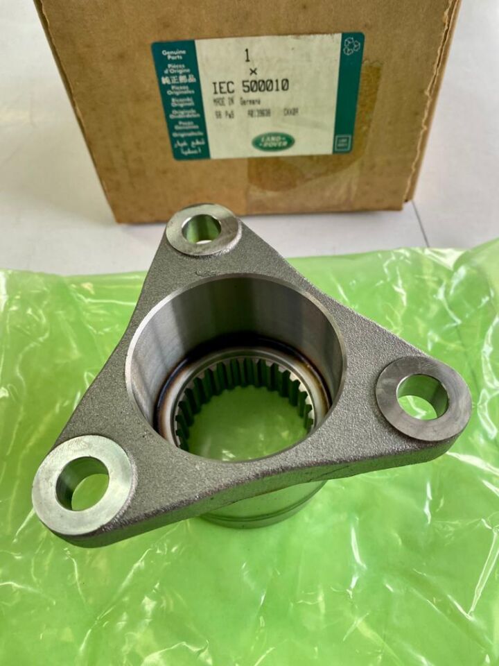 IEC500010 - ÖN DİFRANSİYEL FLANŞI (RR-2) - Land Rover