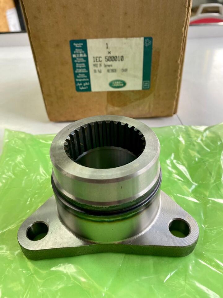 IEC500010 - ÖN DİFRANSİYEL FLANŞI (RR-2) - Land Rover