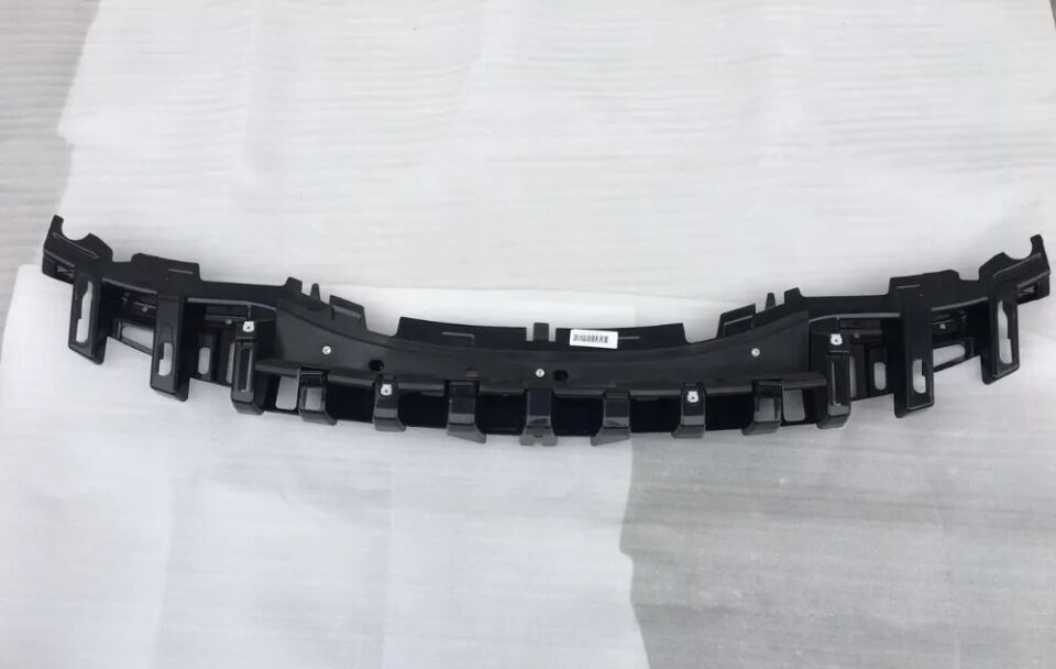 LR045204 - ÖN TAMPON İÇ BRAKETİ (3.0L V6) - Land Rover