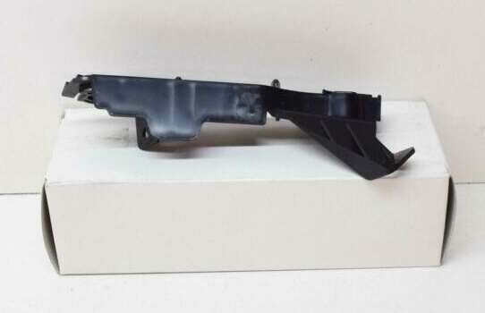 LR137781 - ÖN TAMPON BRAKETİ SAĞ (RRS/2014) - Land Rover