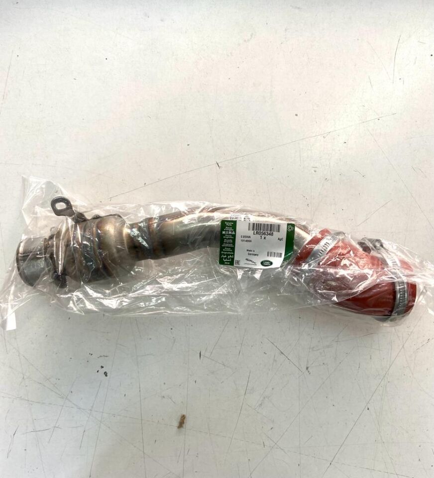 LR056348 - TURBO BORUSU SAĞ (3.0/VOGUE/RRS ) - Land Rover