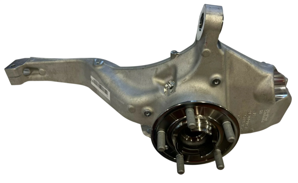 LR155543 - ÖN TAŞIYICI SOL (2.0L PHİEV VOGUE) - Land Rover