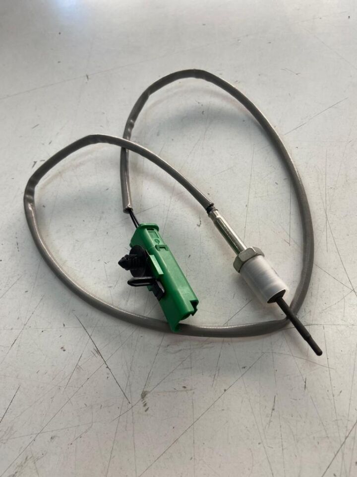 LR071021 - EGZOST SICAKLIK SENSÖR (4.4 V8/VOGUE) - Land Rover