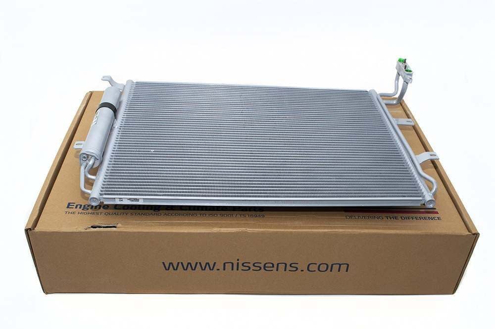 LR097939 - A/C RADYATÖR (7A/AA 3.6/VOGUE) - Nissens