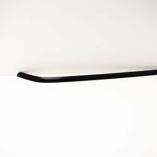 LR035338 - ARKA ÇAMURLUK CAM ALT ÇITASI SAĞ (EVOQUE) - Land Rover