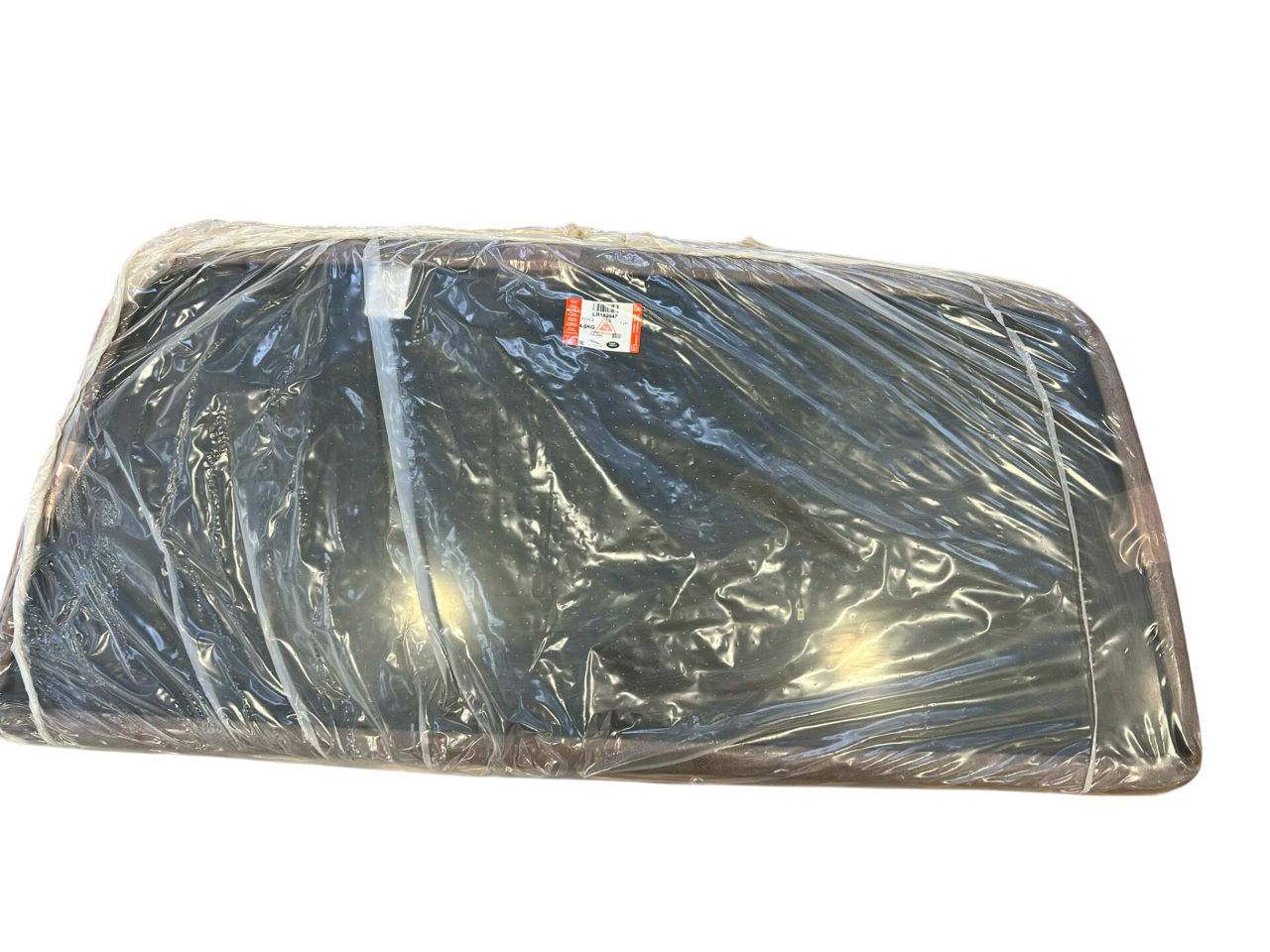 LR182547 - ARKA BAGAJ KAPI CAMI (NEW DEFENDER) - Land Rover