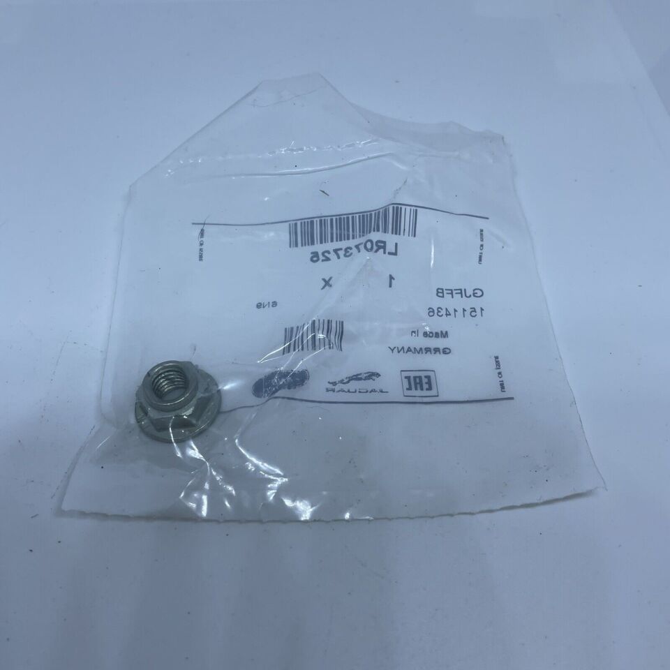 LR073725 - TURBO SOMUNU M8 2.0 DZL. (EVOQUE/DİSC.SPORT/VELAR) - Land Rover