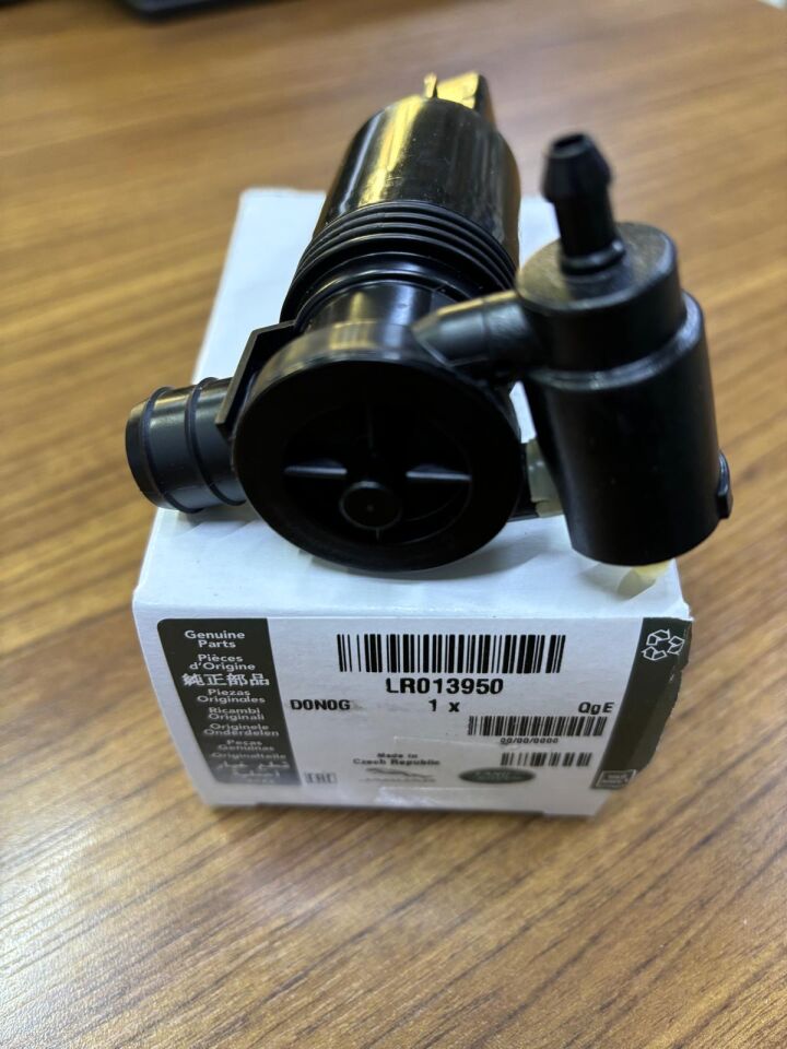 LR013950 - ÖN FAR FISKİYE POMPASI (DİSCOVERY SPORT/NWD4/EVOQUE) - Land Rover