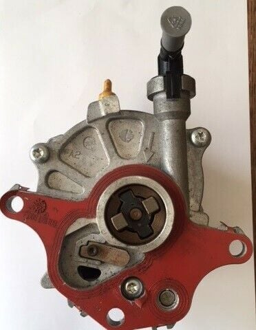 LR001852 - VAKUM POMPASI 3.6L(RR-2/SPORT) - Land Rover