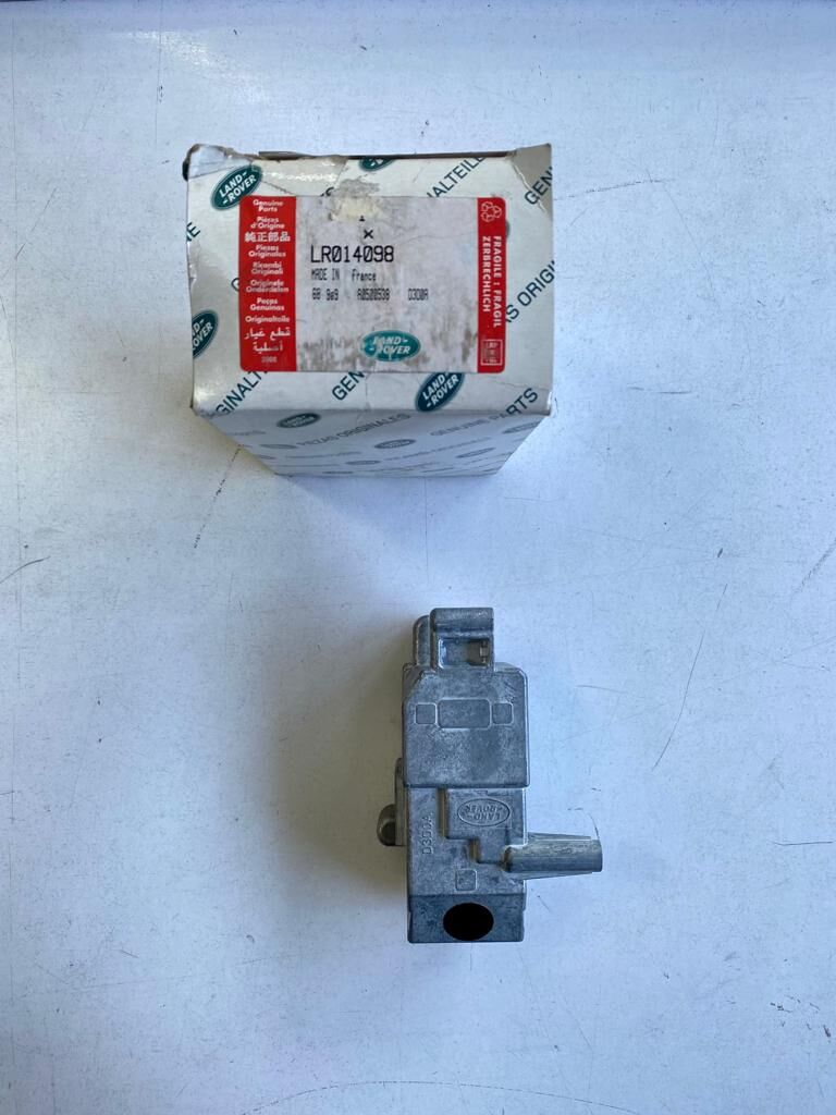 LR014098 - DİREKSİYON KİLİDİ (3.0/NWD4) - Land Rover