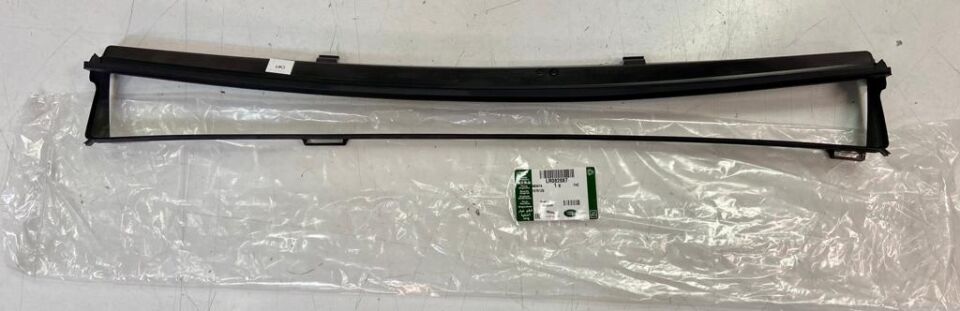 LR082887 - DEFLEKTÖR ALT (DİSC/5) - Land Rover