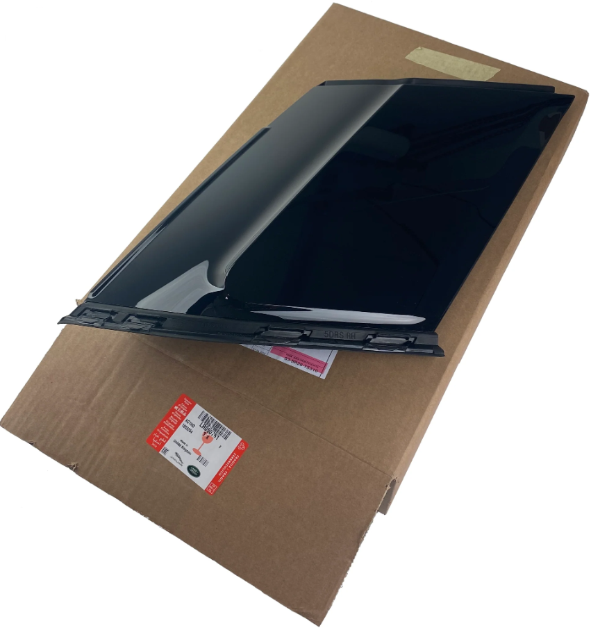 LR050761 - ARKA KÖŞE KAPLAMA SAĞ (EVOQUE) - Land Rover