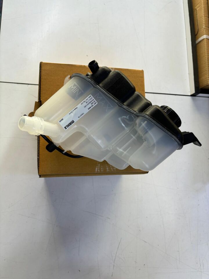 LR060349G - RADYATÖR SU DEPOSU 2.0L GG (DİSC.SPORT/EVOQUE) - MAHLE