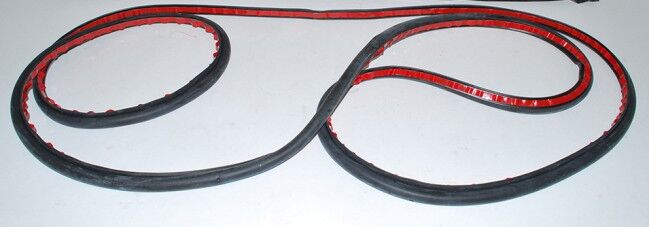 LR015154 - ÖN KAPI KASA LASTİK (NWD3/4) - Land Rover