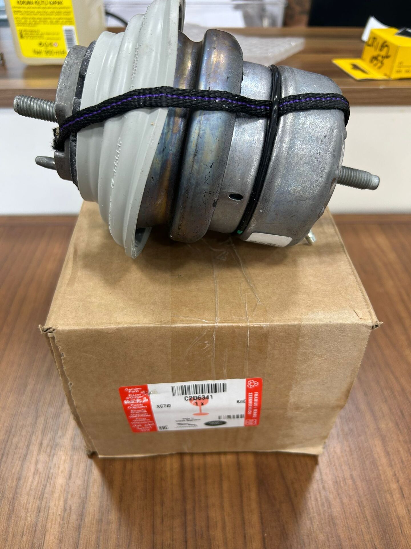 C2D6341 - MOTOR TAKOZU 3.0 DZL. (XJ) - Jaguar