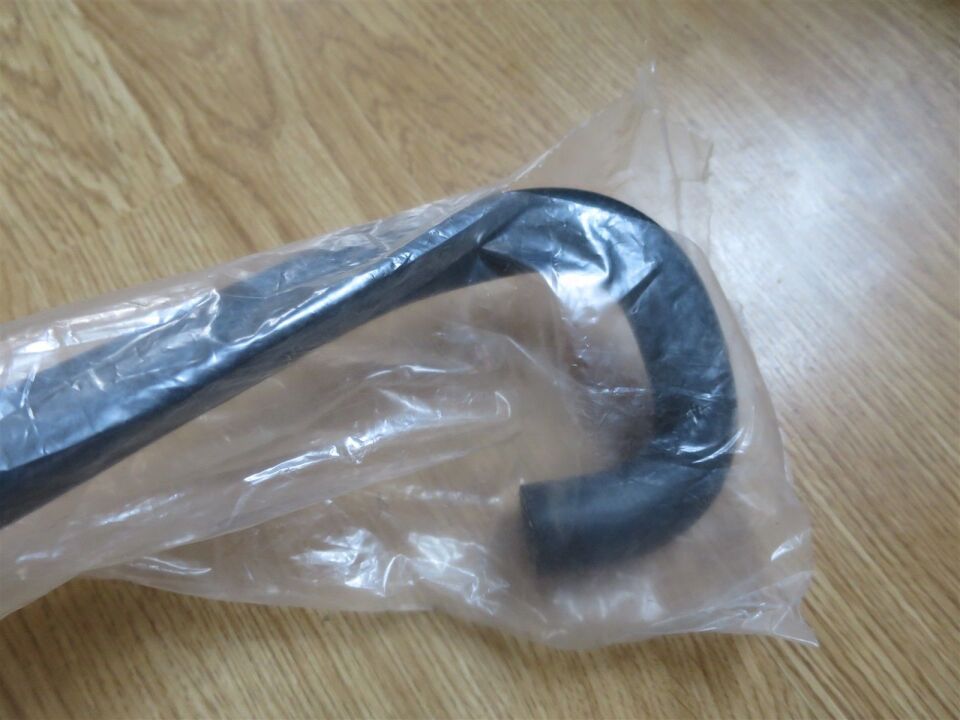 JHB501360 - KALORİFER HORTUM (3.0/4.4/VOGUE) - Land Rover