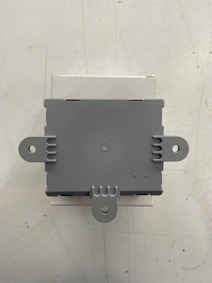 LR092136 - ÖN KAPI MODÜL YOLCU (DİSCO/SPORT/EVOQUE/RRS) - Land Rover