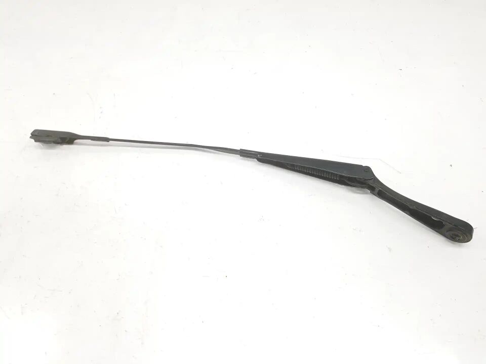 LR114643 - ÖN SİLECEK KOLU SOL SÜRÜCÜ (NEW EVOQUE 19>) - Land Rover
