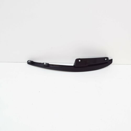 LR092698 - ARKA DODİK KAPLAMA SOL (VELAR) - Land Rover