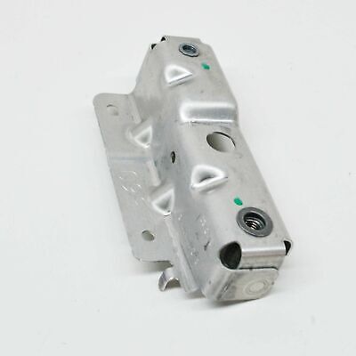 LR116370 - ÖN ÇAMURLUK ALT BRAKETİ SAĞ (VELAR ) - Land Rover