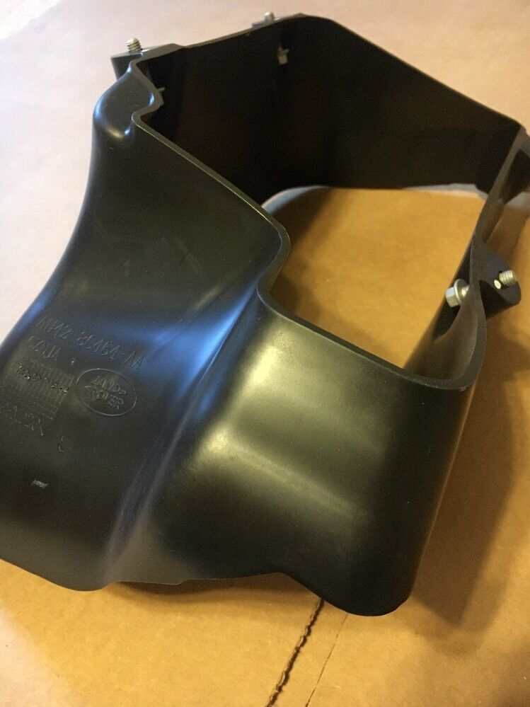 LR011981 - YAĞ SOĞUTUCU DEFLEKTÖR (3.6/4.4) - Land Rover