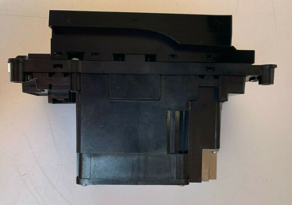 LR117070 - VİTES MODÜLÜ (VELAR) - Land Rover