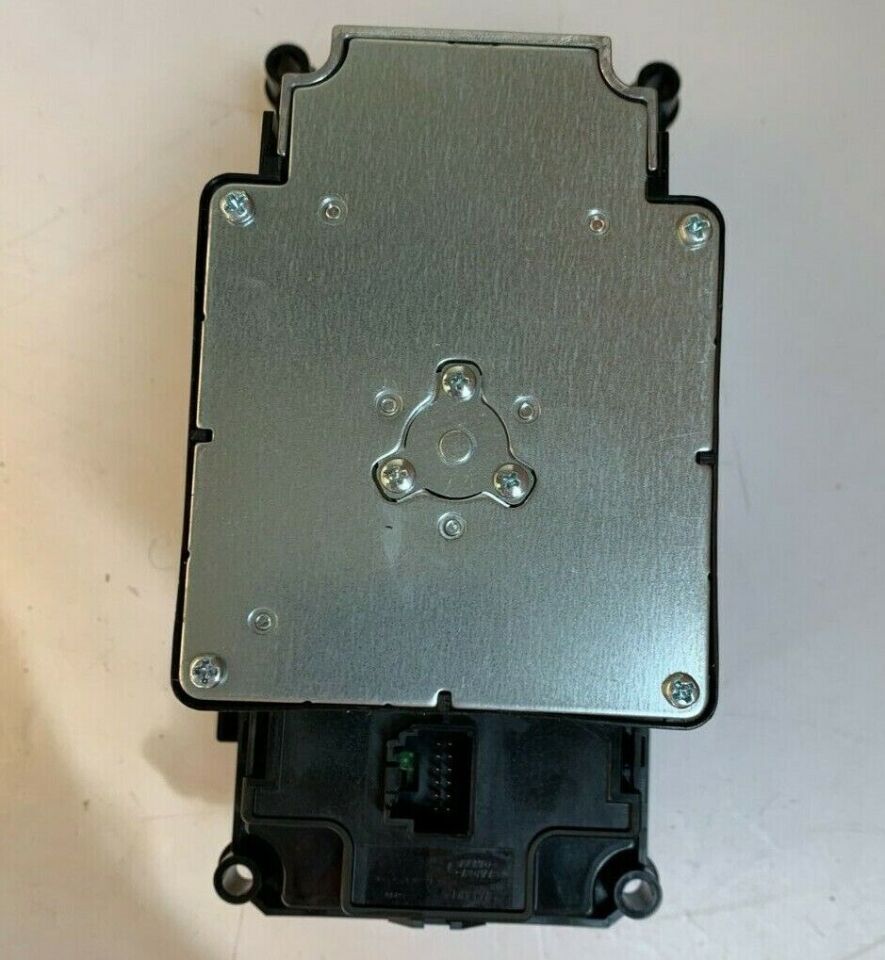 LR117070 - VİTES MODÜLÜ (VELAR) - Land Rover