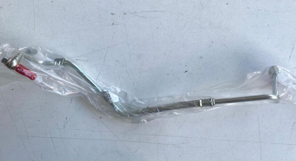 LR117595 - TURBO YAĞ BORUSU (DİSCO-SPORT/NEW-EVOQUE) - Land Rover