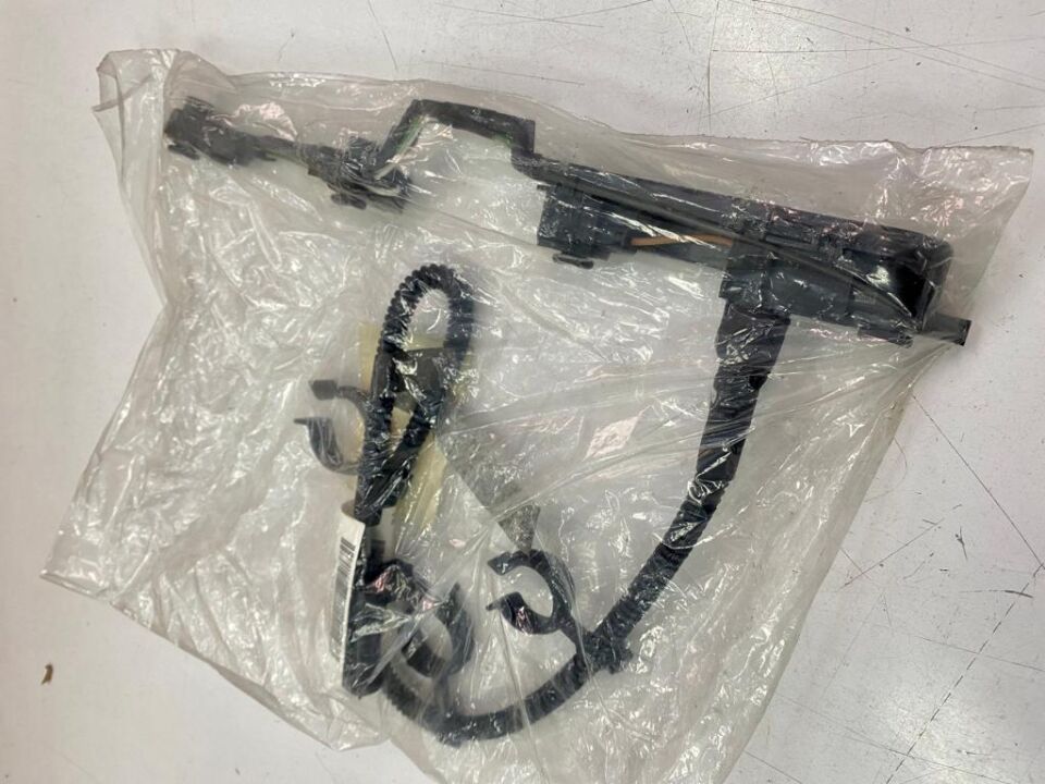 LR022984 - ENJEKTÖR TESİSATI SOL (4.4L V8) - Land Rover