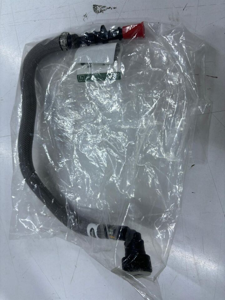 LR087240 - MAZOT FİLTRE HORTUMU 2.0 DZL.(NEW DEF./DİSCO-5/VELAR) - Land Rover