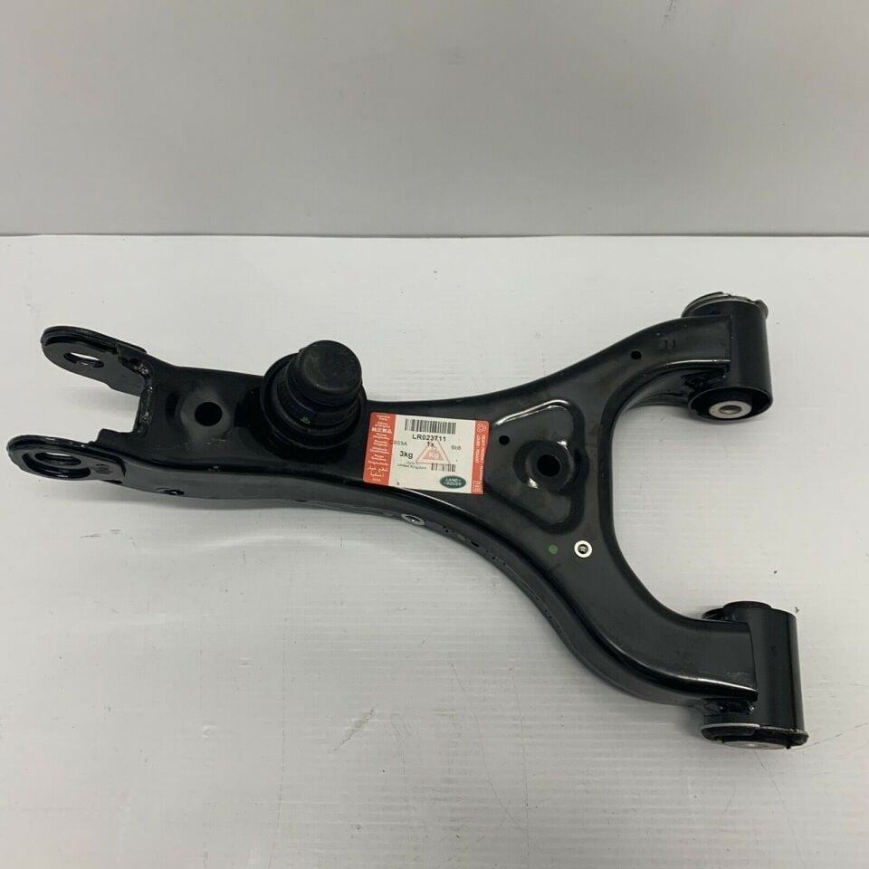 LR023711 - ARKA SALINCAK ÜST SAĞ 3.6L(RR-2 VOGUE) - Land Rover