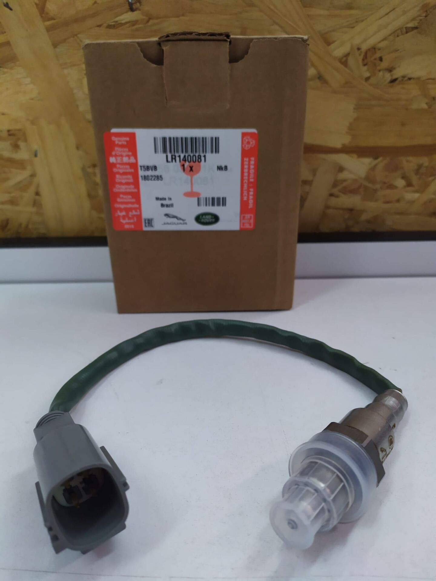 LR140081 - OKSİJEN SENSÖRÜ ORTA(NEW DEF./DİSCO.5/VELAR/2.0 Hİ PHEV) - Land Rover