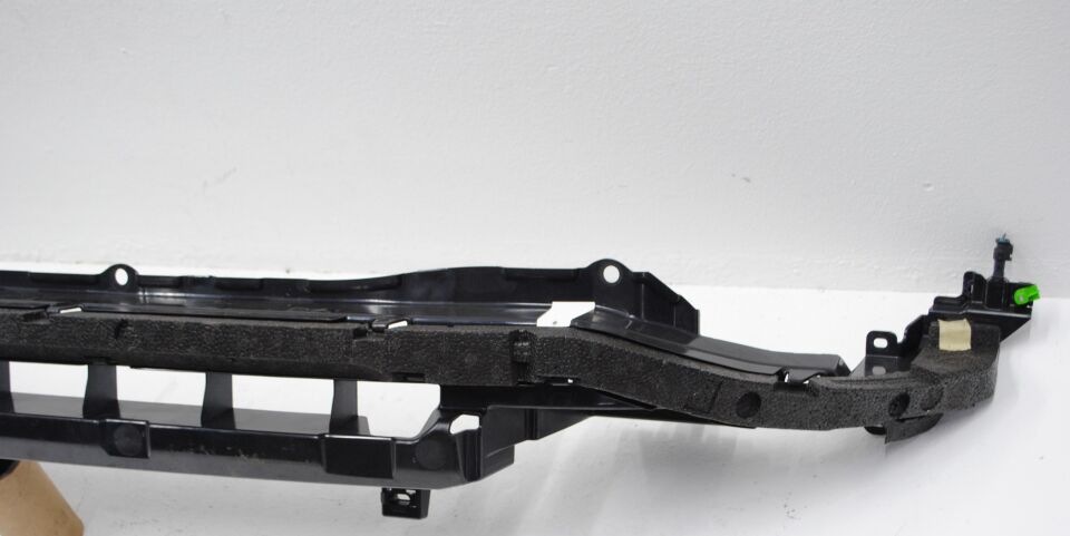 LR061239 - ÖN TAMPON İÇ BRAKETİ SENSÖRLÜ (DİSC.SPORT) - Land Rover