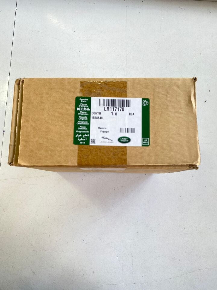 LR117170 - KALORİFER SU KONTROL VALFİ (4.4L V8/SPORT/VELAR/DİSC.S5) - Land Rover