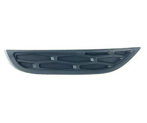 LR026545 - ÖN SİS FAR ALT KAPAK SAĞ (EVOQUE) - Land Rover
