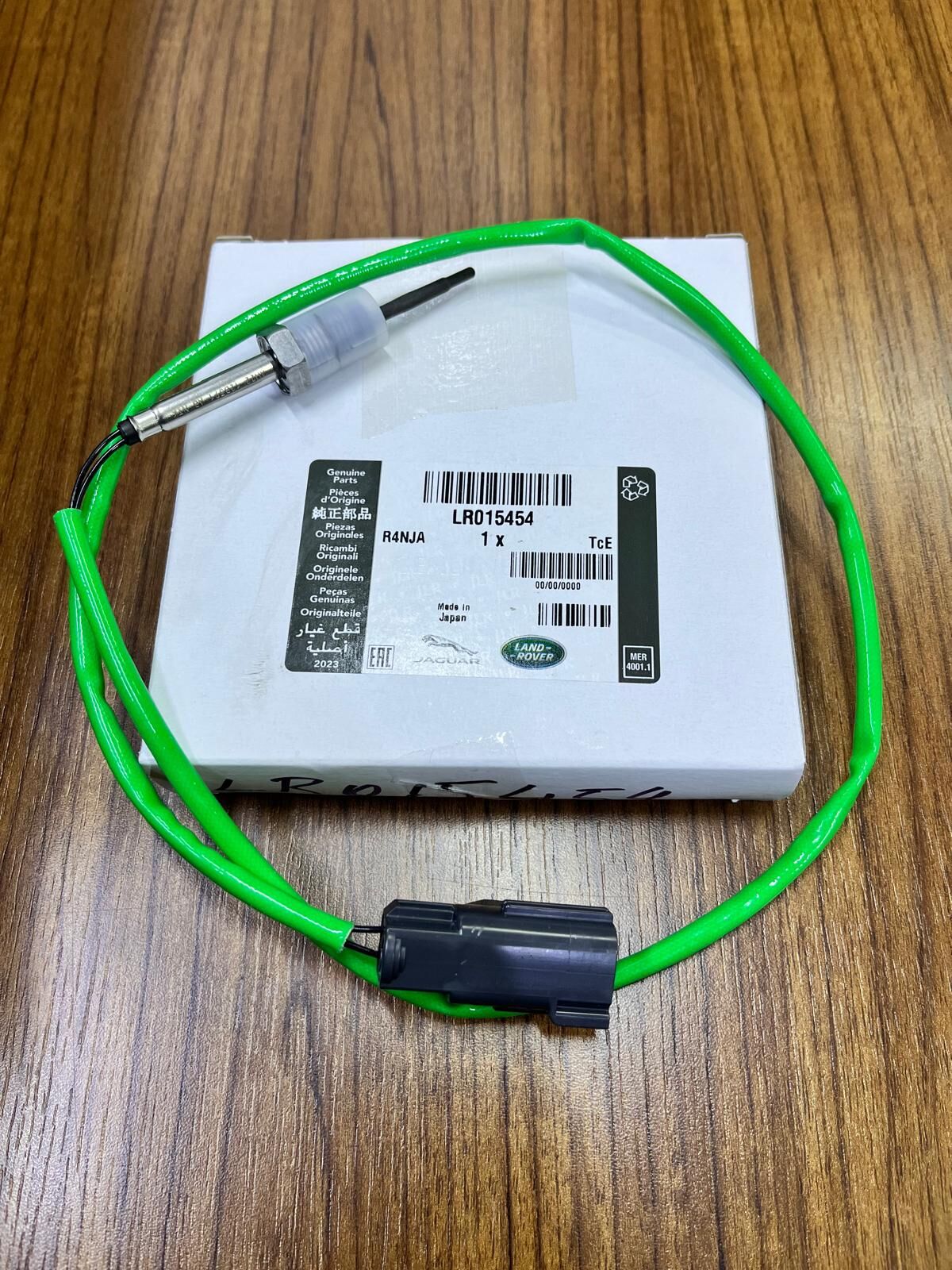 LR015454 - EGZOST SENSÖRÜ ORTA (3.0/NWD4) - Land Rover