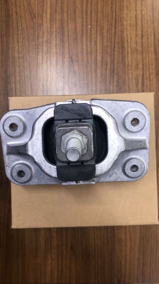 LR123914 - MOTOR KULAĞI 2.0 Hİ PHEV (VOGUE) - Land Rover