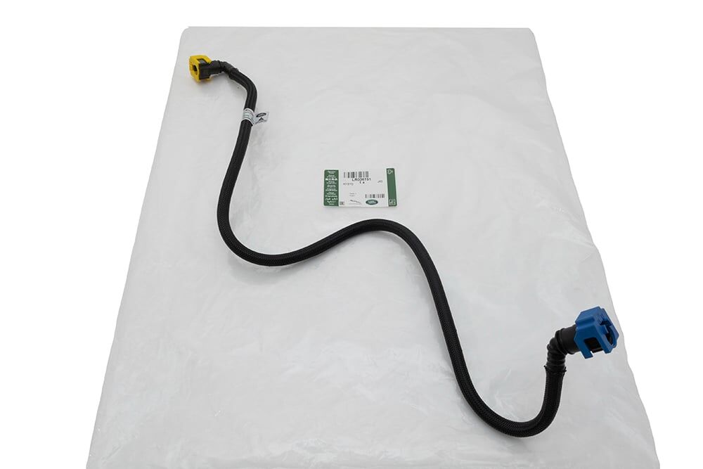 LR036751 - MAZOT FİLTRESİNDEN SOĞUTUCUYA DÖNÜŞ HORTUMU | 4.4L V8 - VOGUE L405 - SPORT L494 - Land Rover