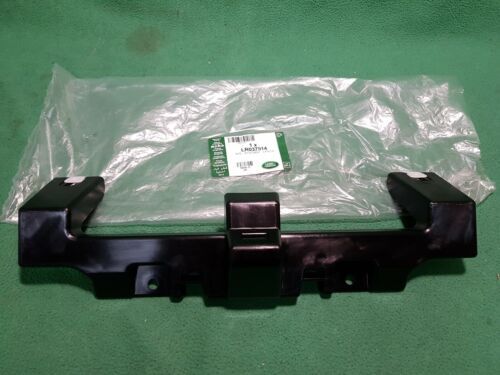 LR037914 - ARKA TAMPON ORTA BRAKETİ 3.0L V6 (VOGUE) - Land Rover