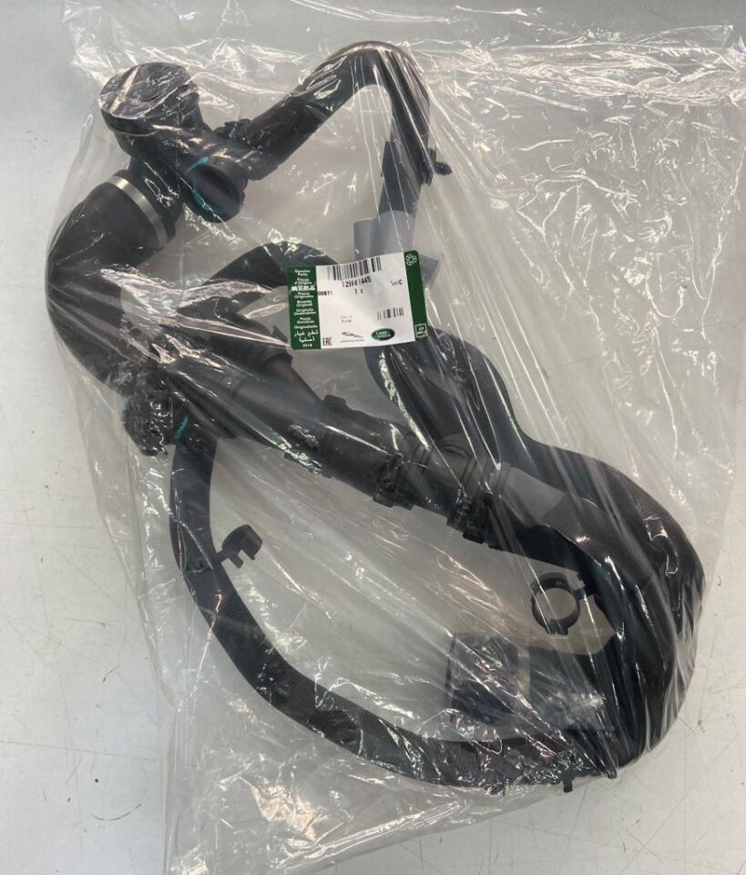 T2H41445 - RADYATÖR ALT HORTUMU (XE/AAL NEW XF ) - Land Rover