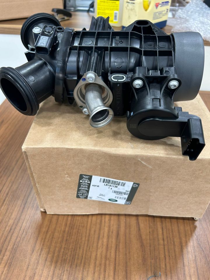 LR181136 - GAZ KELEBEĞİ (3.0/3.0L V6/NWD4) - Land Rover