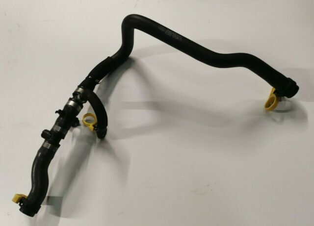 LR022660 - RADYATÖR HORTUMU (4.4L V8/VOGUE) - Land Rover