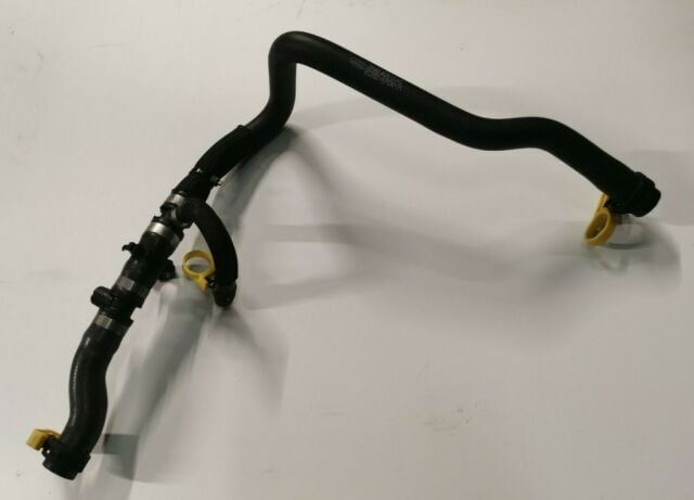 LR022660 - RADYATÖR HORTUMU (4.4L V8/VOGUE) - Land Rover