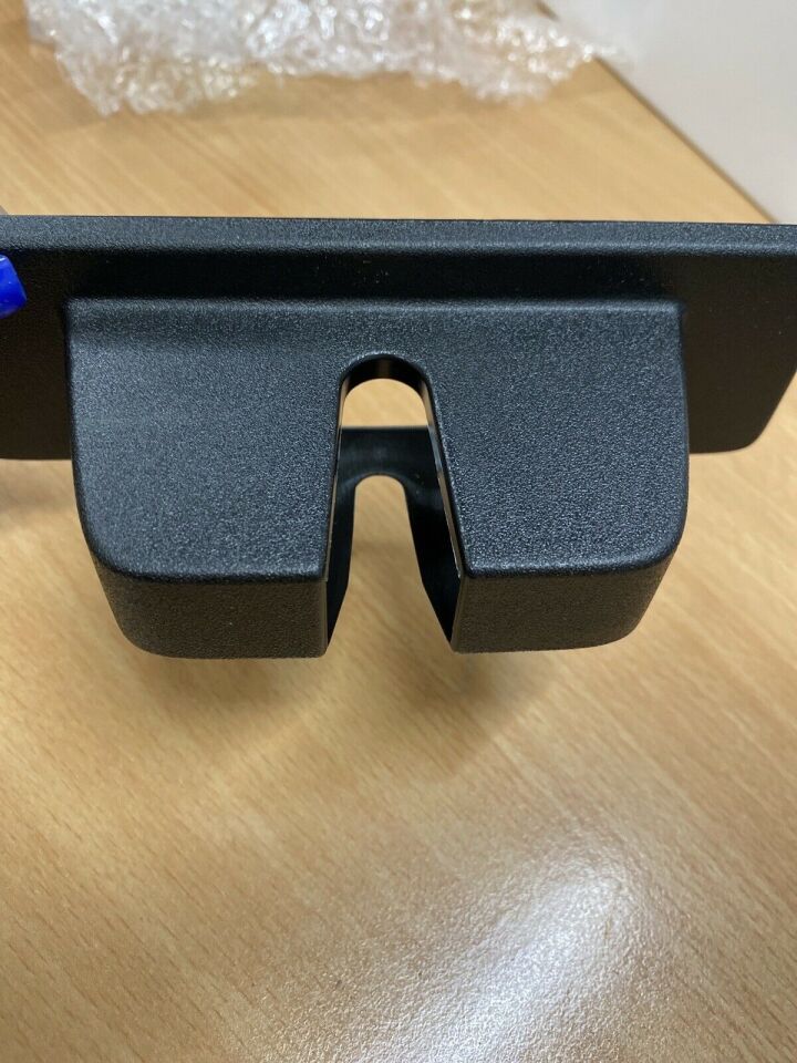 LR034352 - BAGAJ KİLİT KARŞILIĞI (SPORT) - Land Rover