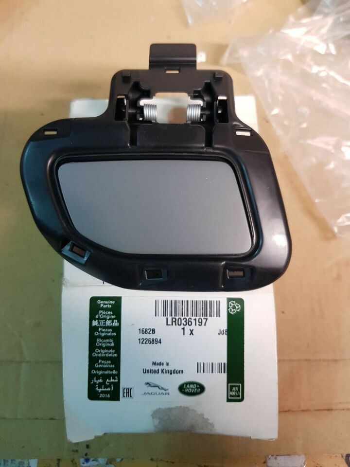 LR036197 - ÖN FAR FISKİYE KAPAK SAĞ (EVOQUE) - Land Rover