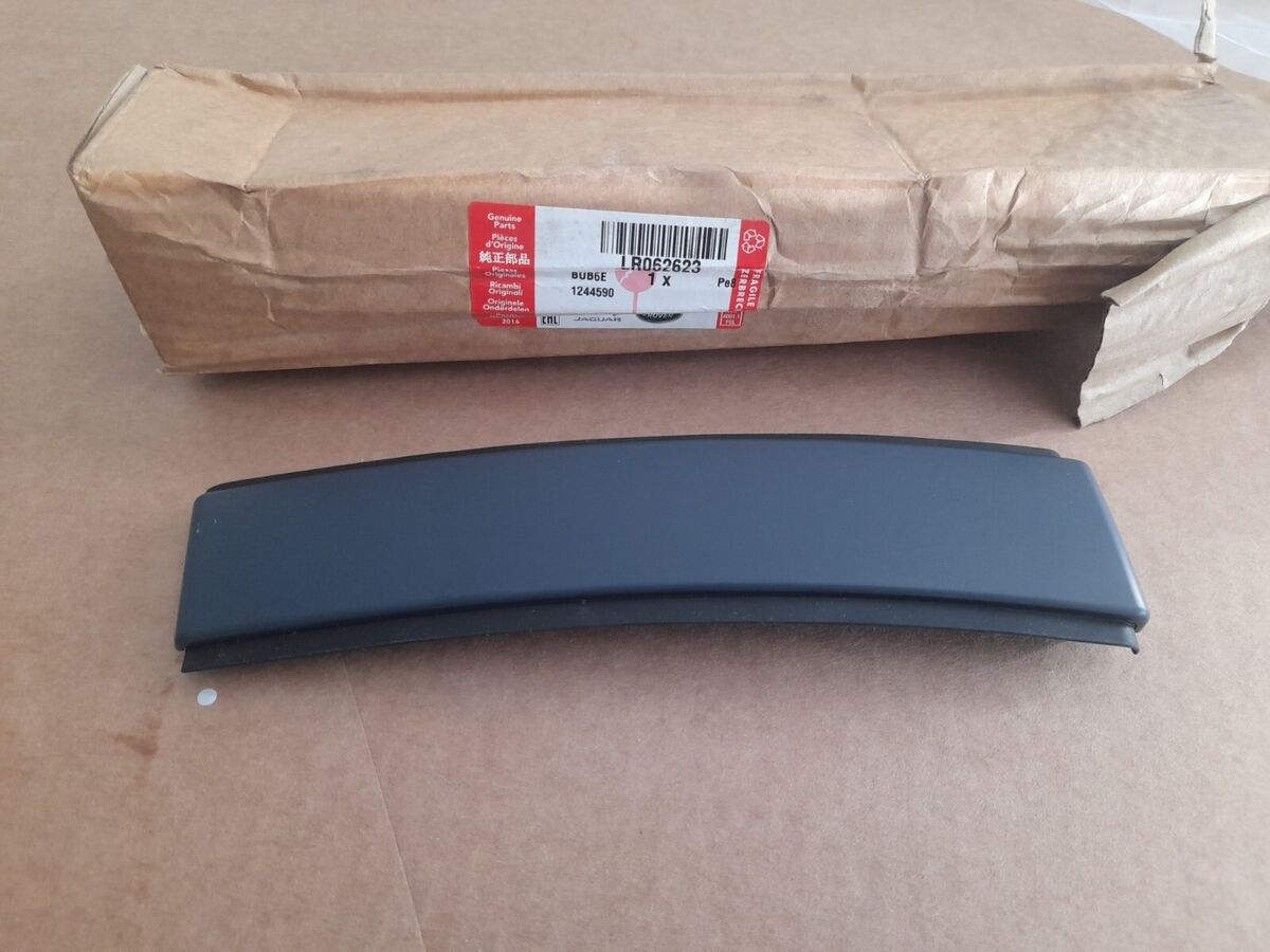 LR062623 - TAVAN ÇITASI SOL ÖN(DİSCO SPORT ) - Land Rover