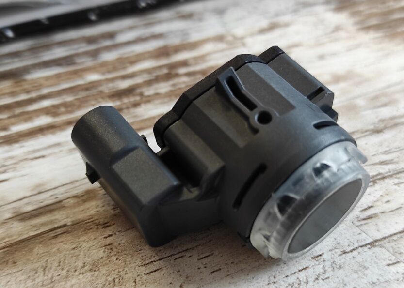 LR137887 - ÖN PARK SENSÖR DIŞ (NEW DEFENDER) - Land Rover