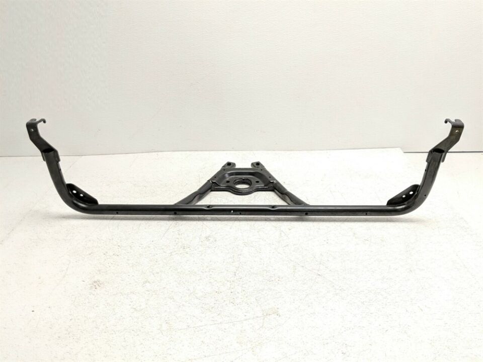 LR187239 - ÖN RADYATÖR ALT MUHAFAZA DEMİRİ (VELAR) - Land Rover
